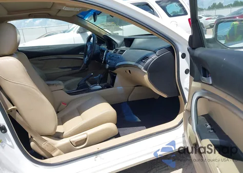 2008 Honda Accord 2.4 Ex-L из США, поврежденный, VIN 1HGCS12888A010850